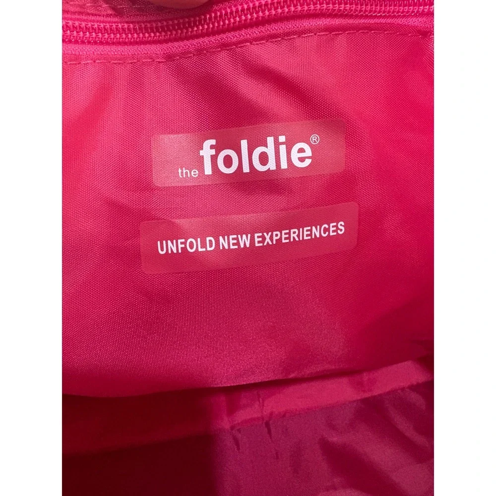 The Foldie Hot Pink Travel Tote Weekender Bag Packing Cubes Carry On Luggage Set